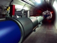 CERN transmituje dane z szybkością 600 MB/s