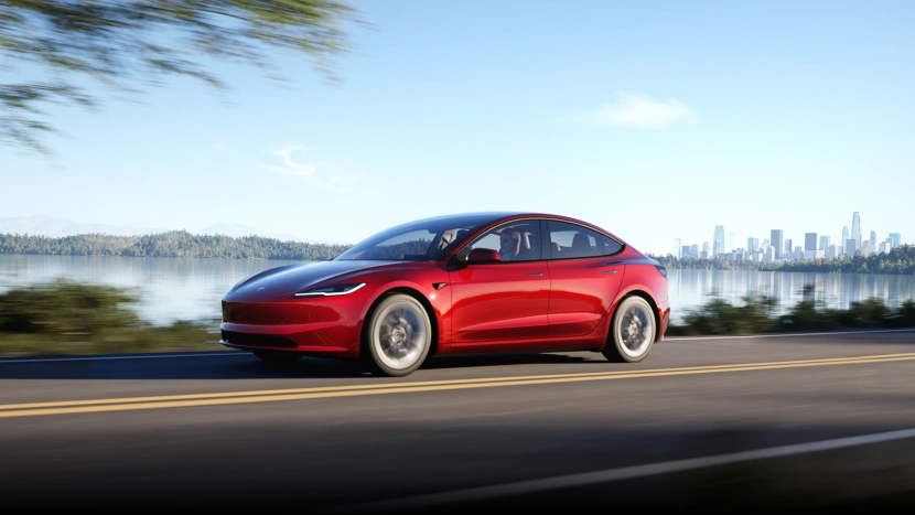 Tesla Model 3 to aktualnie jeden z najlepiej sprzedających się aut elektrycznych
Źródło: tesla.com